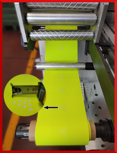 CUT-OUT rimuovi sfridi etichette intaglio interno